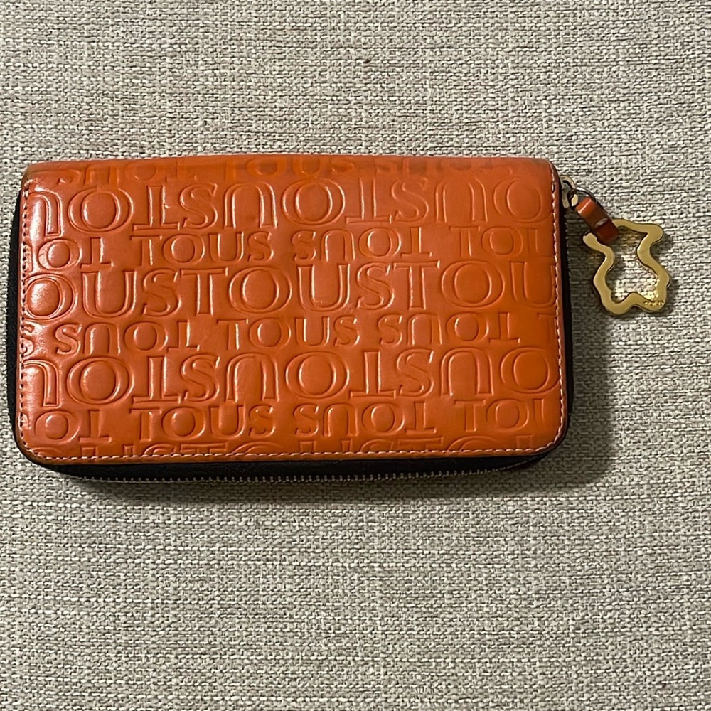 TOUS Urban Logo orange Embossed Calfskin Leather Wallet